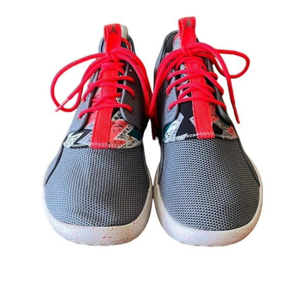 Nike Air Jordan Eclipse sneakers tennis shoes  SZ Youth 7.5, women’s 9 gray pink - Picture 2 of 8